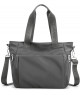 Bolso Tote Urbano Gris con Detalles de Logo y Correa Ajustable
