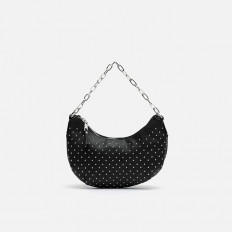 Bolso de Hombro Negro con Tachuelas y Cadena Plateada - Elegancia Rebelde