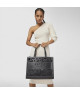 Bolso Tote Negro de TOUS - Elegancia Atemporal con un Toque Moderno