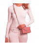 Cartera de Viaje Compacta para Mujer en Tono Rosa Pálido con Cadena Dorada y Bolsillo con Solapa